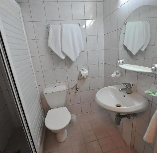 Vladislav (adults Only) Хотел Варна